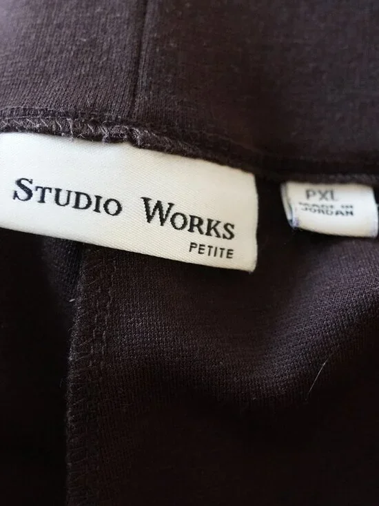 Studio Works Petite PXL Brown Pull On Straight Leg Pants Plus Size Career Casual - Picture 3 of 3